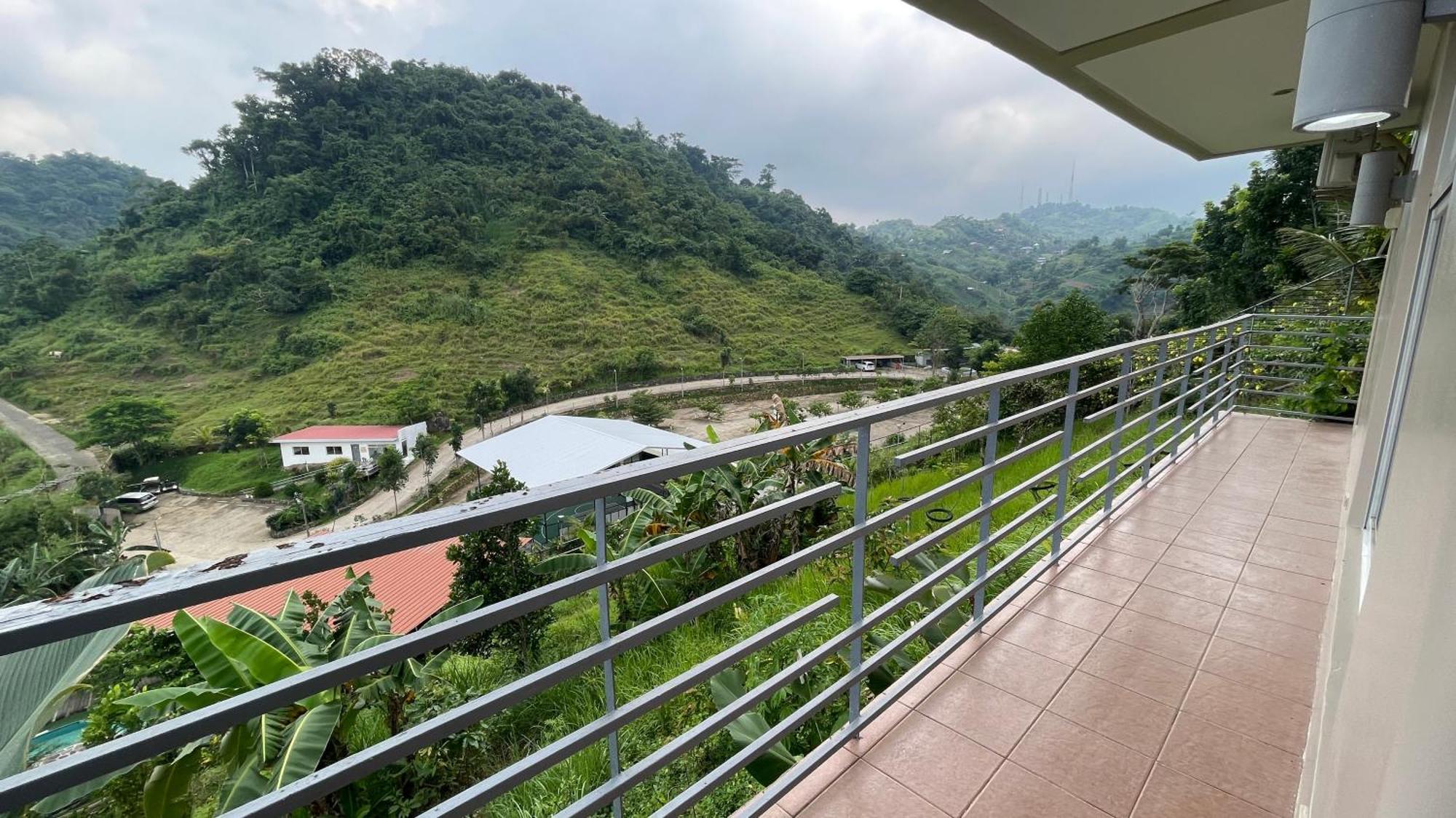Serenity Farm And Resort By Hiverooms Kalunasan Bagian luar foto